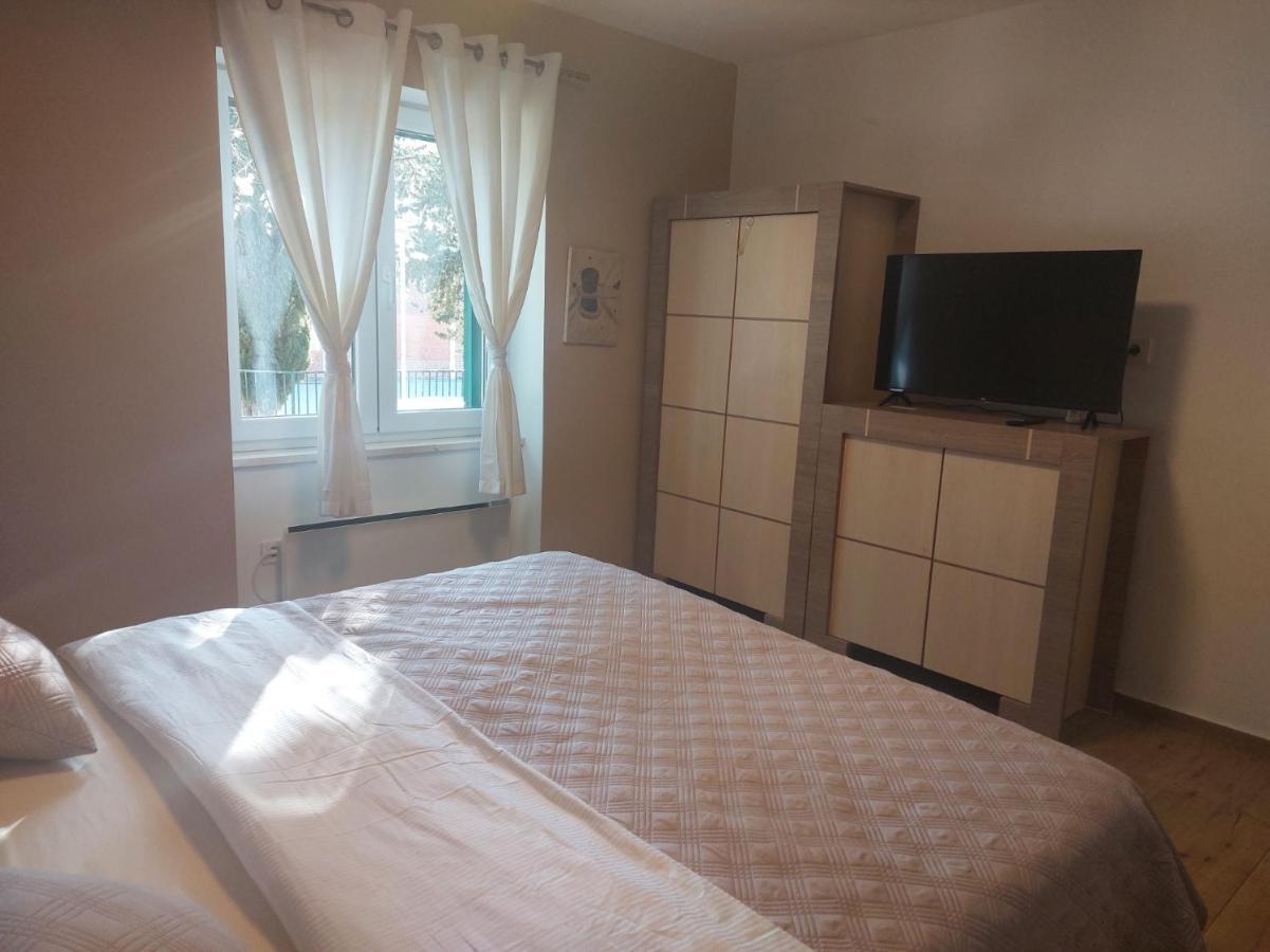 Anago Apartments Zadar Bagian luar foto