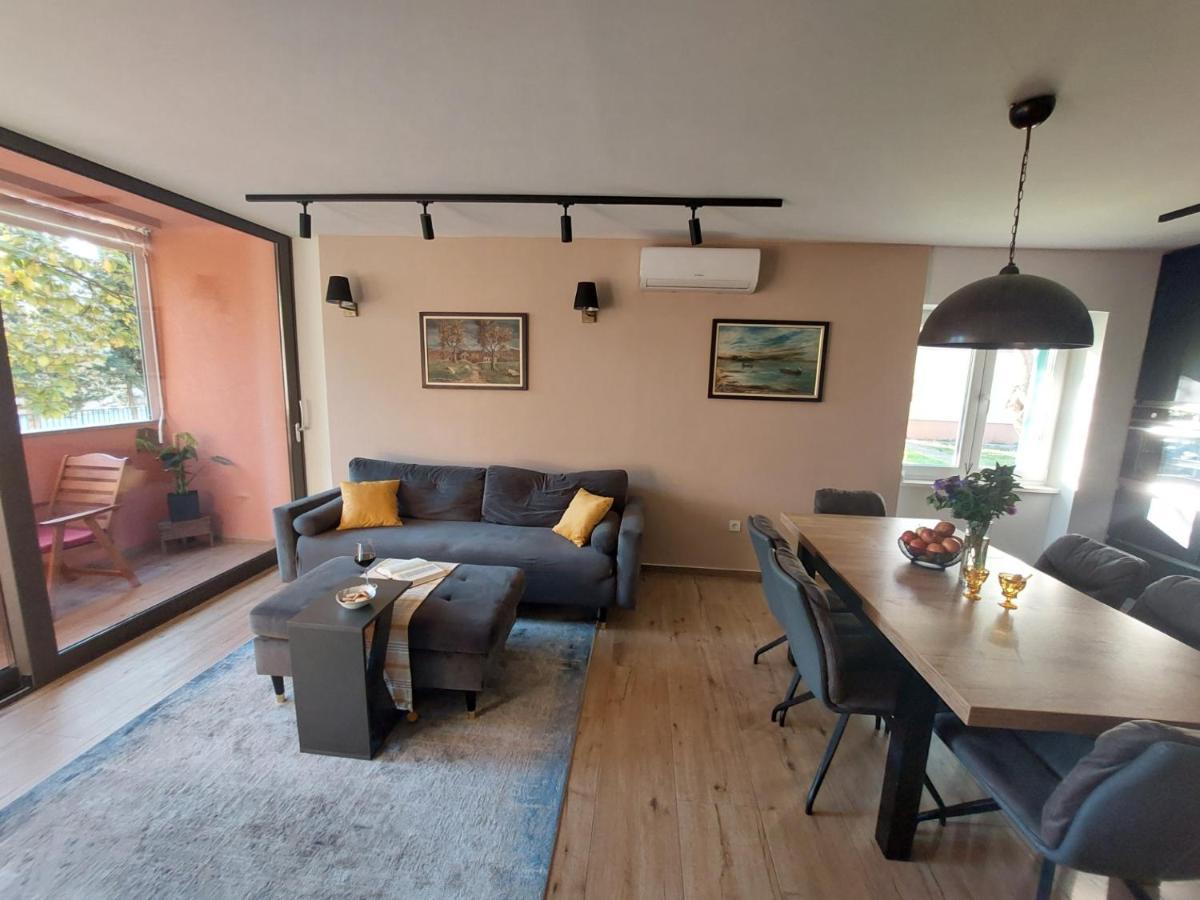 Anago Apartments Zadar Bagian luar foto